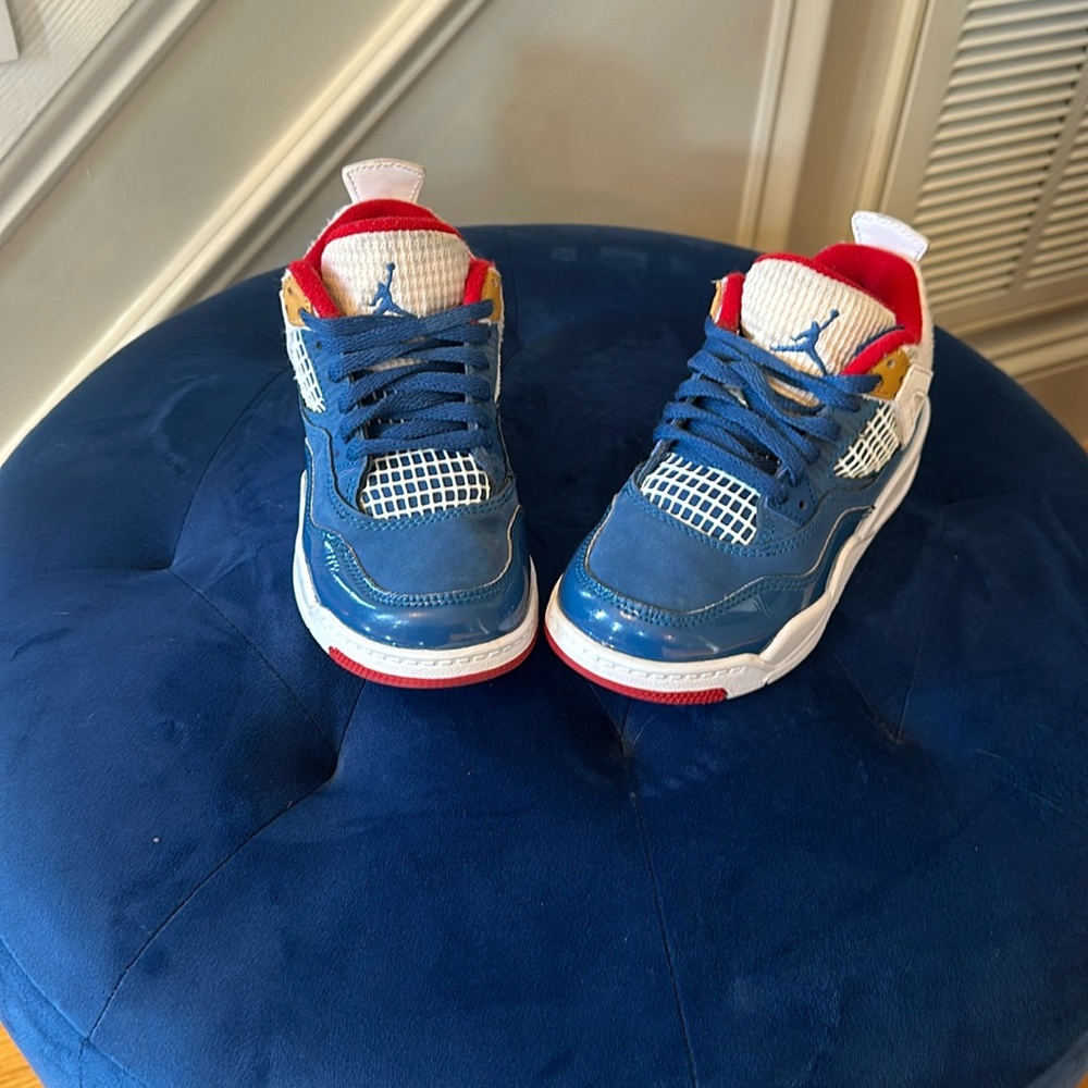 PS Jordan 4 ‘Messy Room’